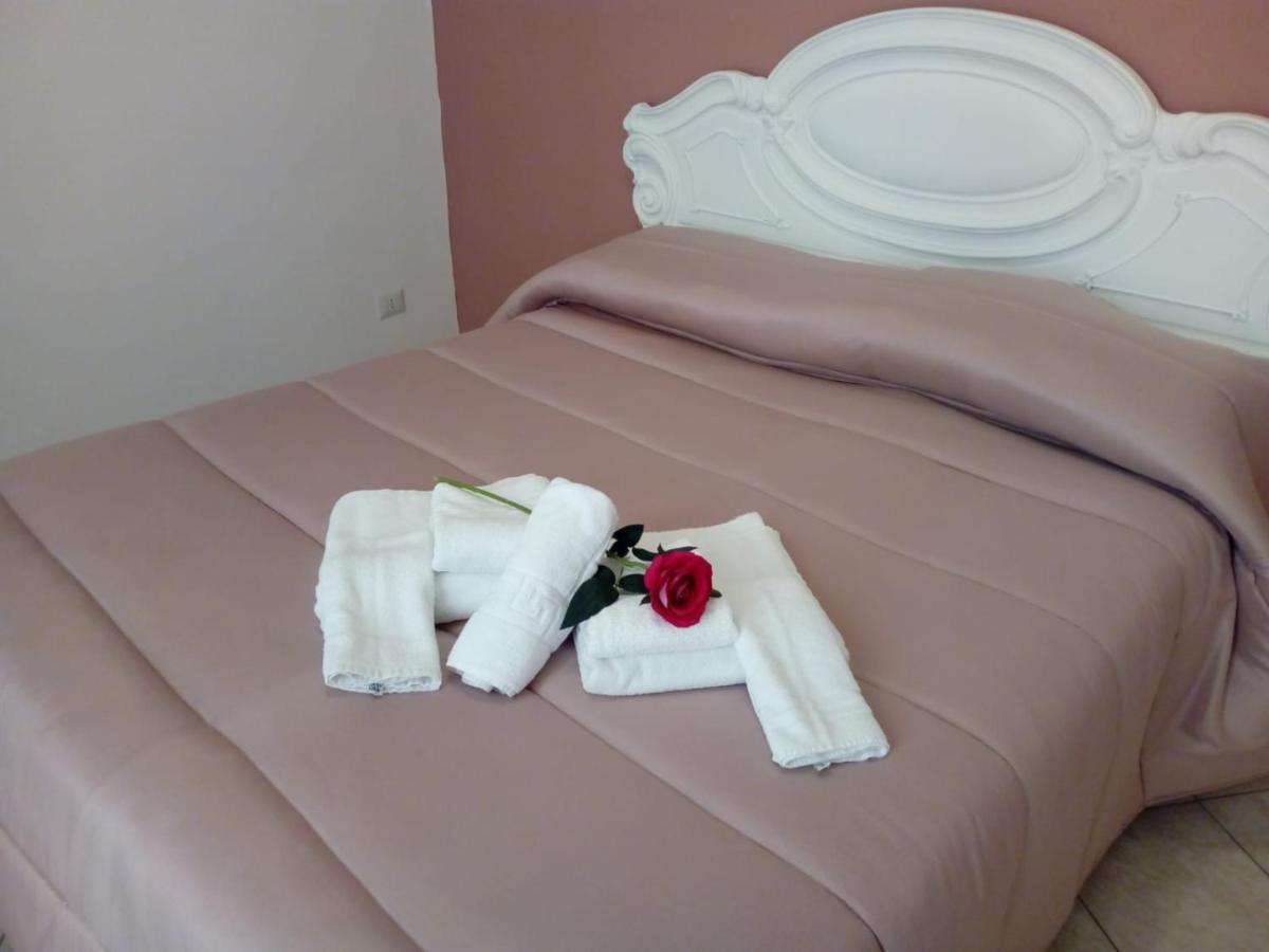 La Passione Italiana Apartment Naples Luaran gambar